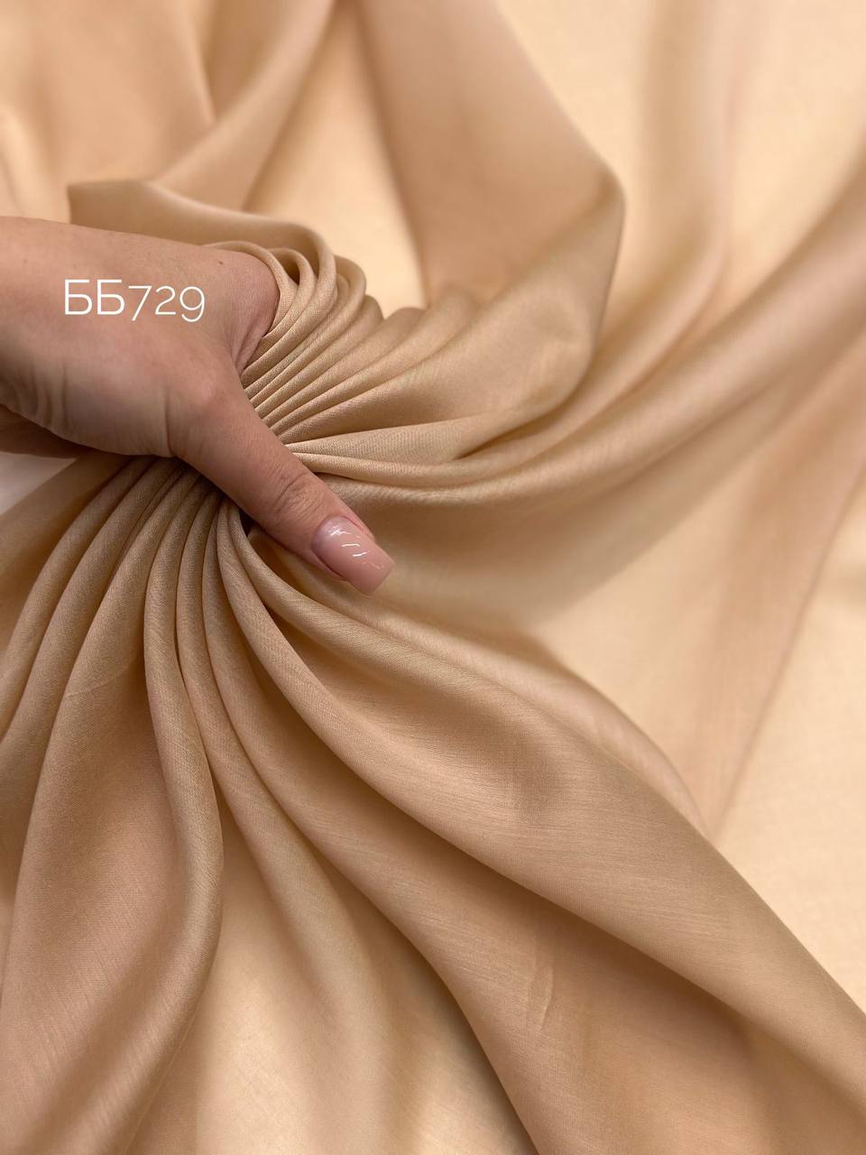 черный 3d05394d-58a9-4b2d-9cd9-64c110855e7f