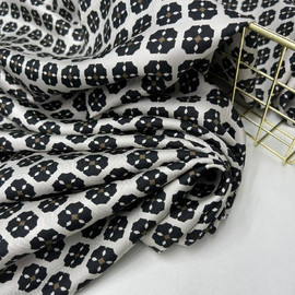 шоколадный на кремовом db99a463-3c0b-406f-8d20-46b29a364136 шоколадный на кремовом db99a463-3c0b-406f-8d20-46b29a364136