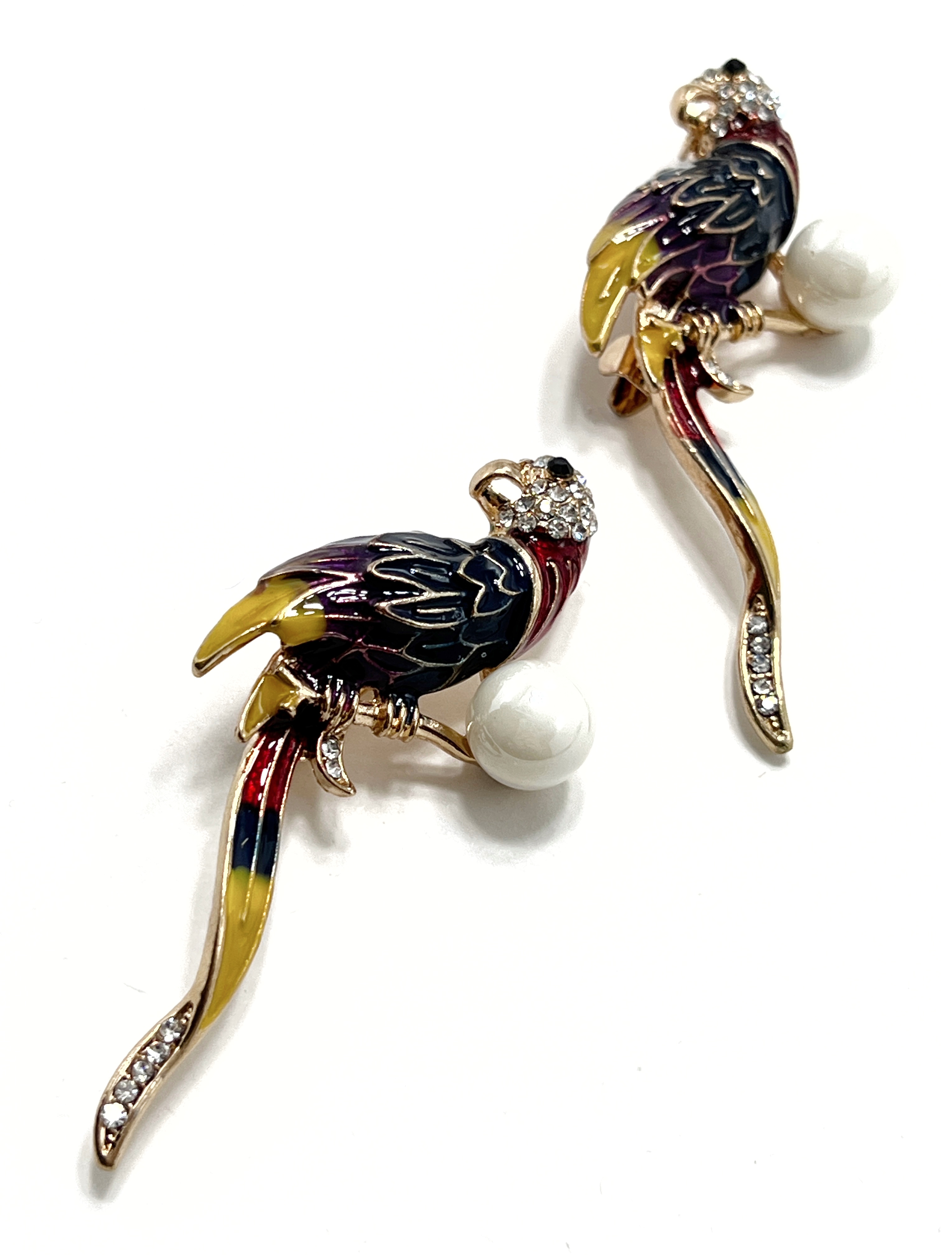 Брошь  Брошь