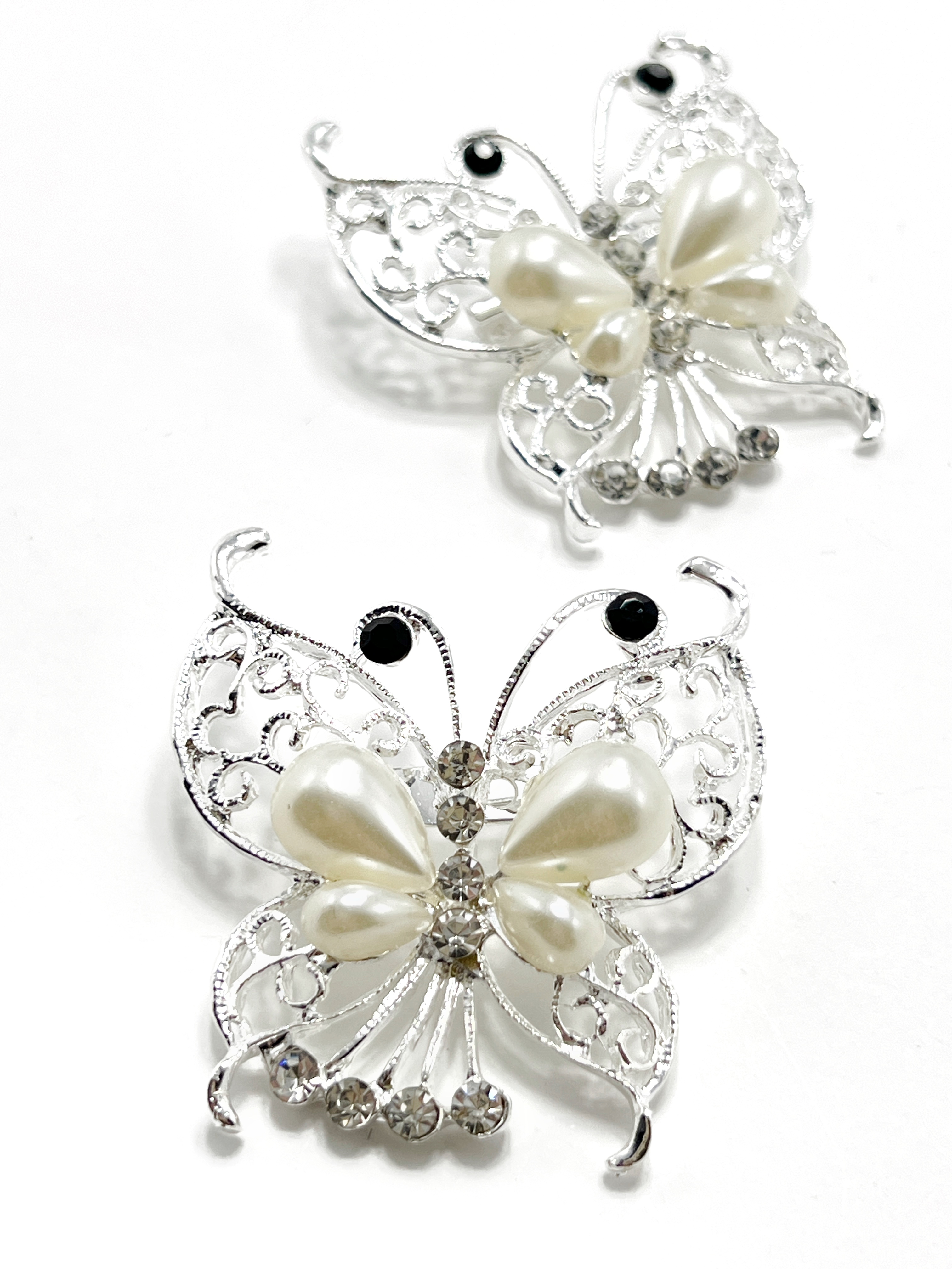 Брошь  Брошь