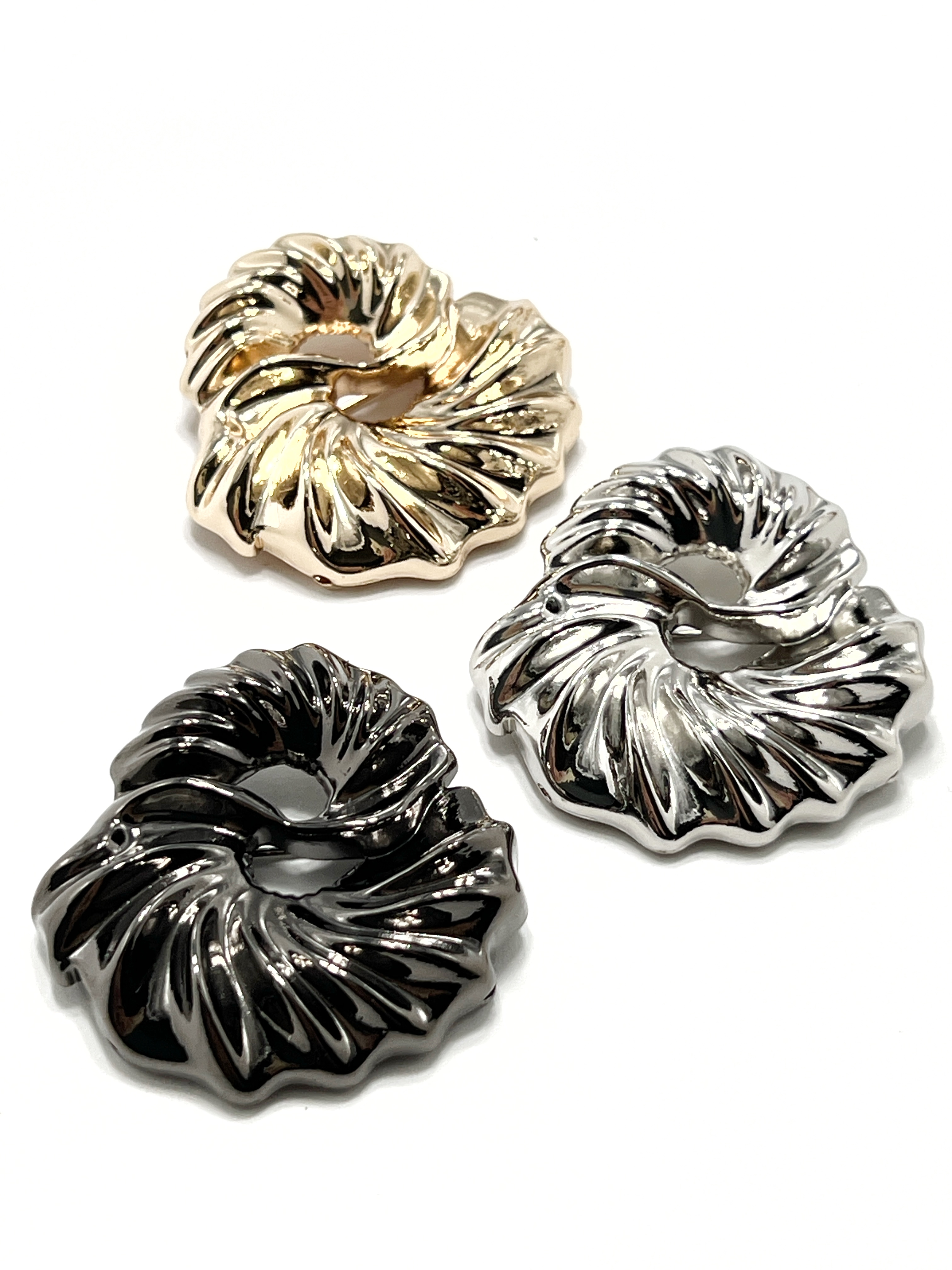 Брошь  Брошь