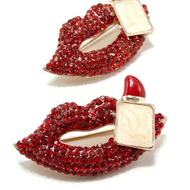 Брошь  Брошь