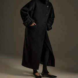 чёрный 7e7448d4-377a-4445-a837-ac520f1aca19