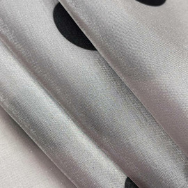 на серопудровом 68b41e21-1e5e-4f0b-9576-40ace2ecea1b