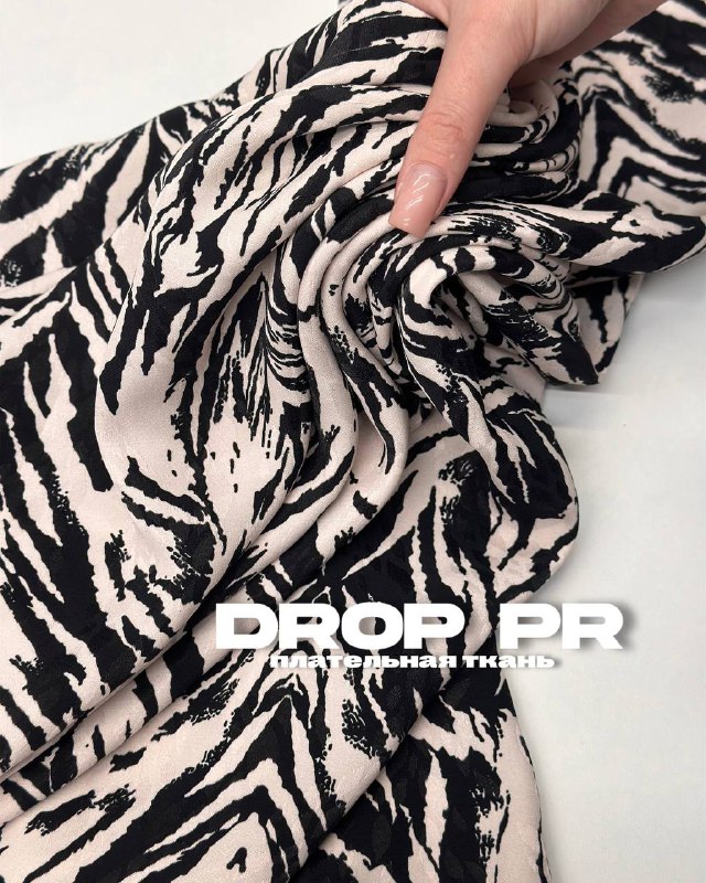 Зебра 2349dc3e-b1d1-437d-b22d-c114e6516147