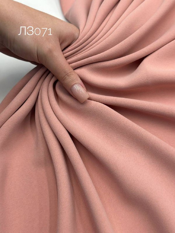 SOLERIE b394d978-d3f4-403b-97b6-7c94de849495