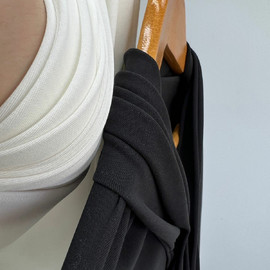 чёрный whatsapp image 2025-11-21 at 12.08.411