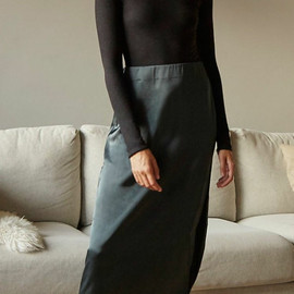 чёрный whatsapp image 2025-11-21 at 12.08.431