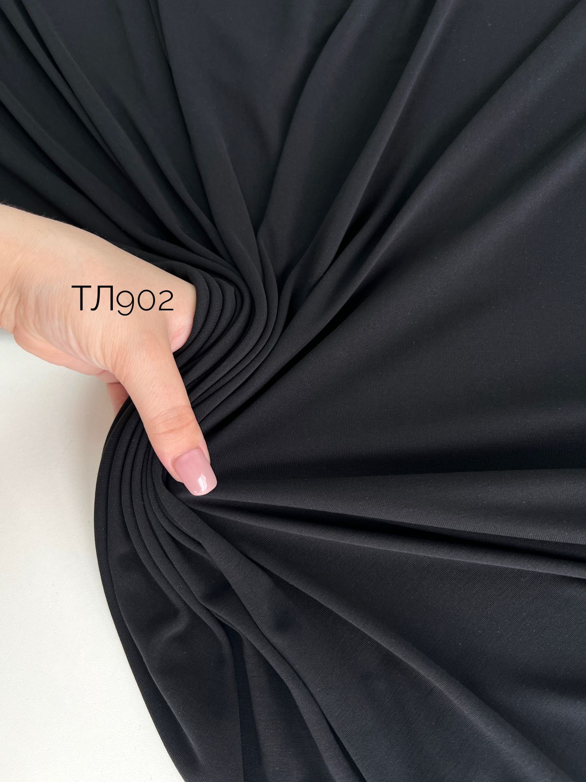 чёрный whatsapp image 2025-11-21 at 12.08.44