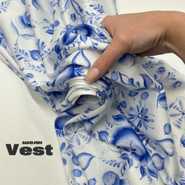 на белом f0989ba8-c9f1-4b08-94d6-4b2f93c81156