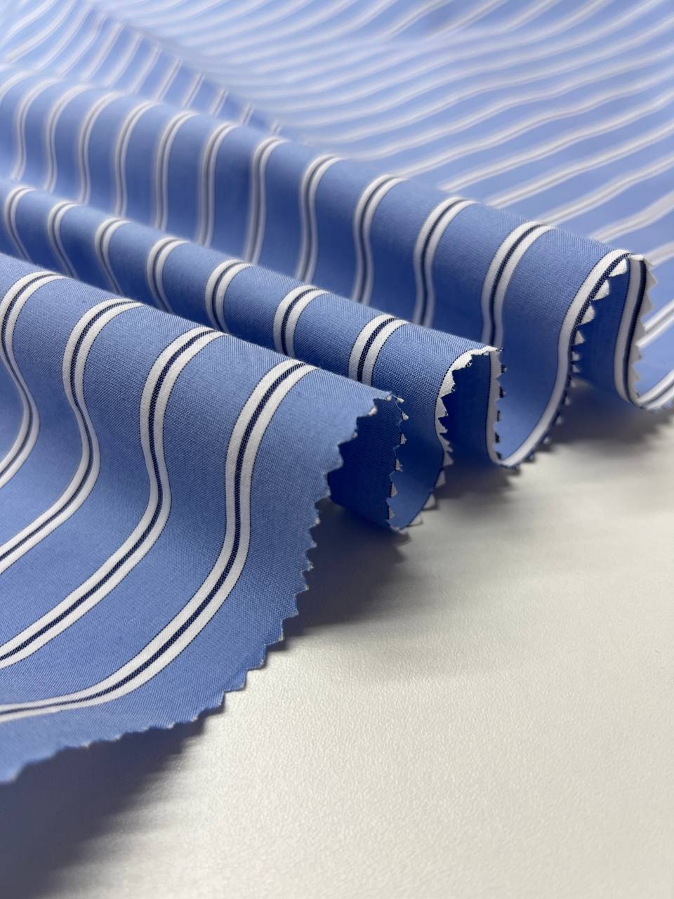 Лампасы photo_2025-12-05_14-29-52