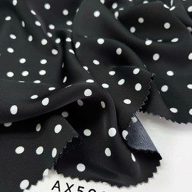 чёрный на айвори photo_2026-01-06_14-17-10