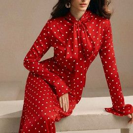 чёрный на айвори photo_2026-01-06_14-17-17