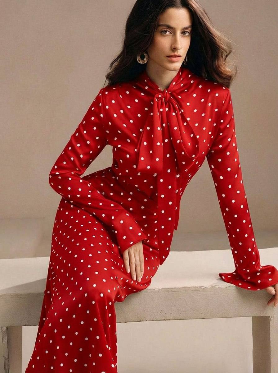 чёрный на айвори photo_2026-01-06_14-17-17