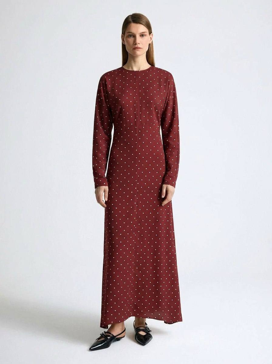 айвори на бордовом photo_2026-01-06_16-06-14