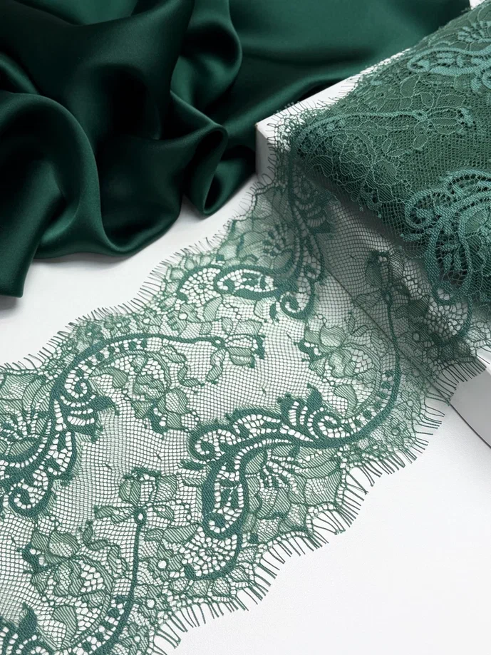 Кружево шантильи SN5 17см 1