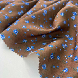 Синие розочки photo_2026-01-20_10-54-48