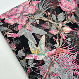 на чёрном photo_2026-01-20_17-34-15