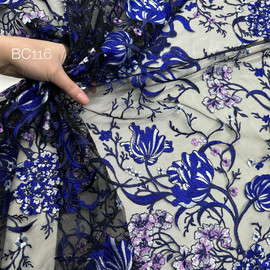 на чёрном photo_2026-01-20_17-53-28