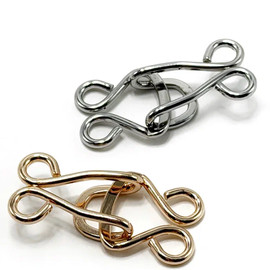 Крючок 16х34мм 1