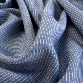 Плательная ткань белые полоски photo_2026-02-02_16-03-11