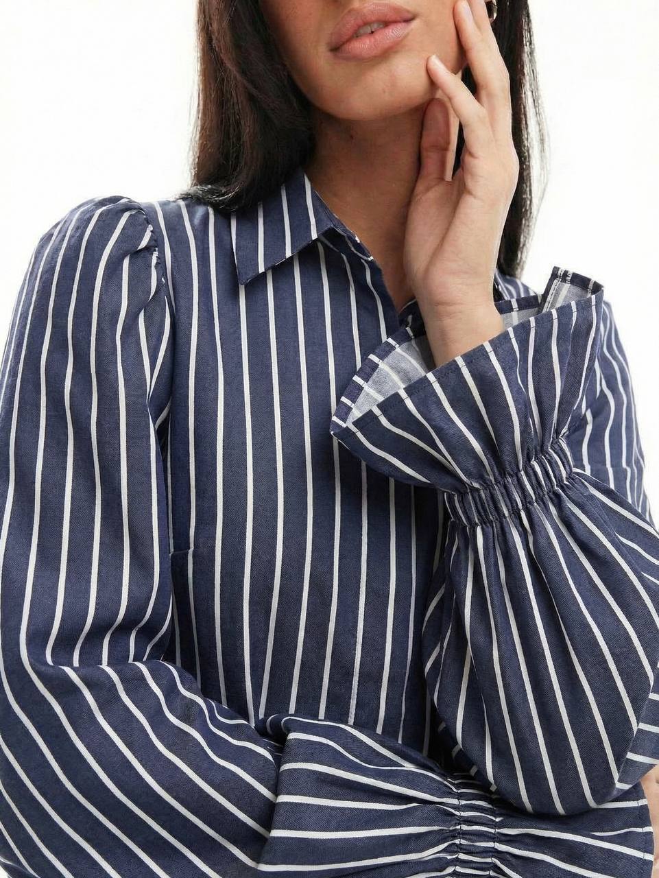 серосиний джинс и белые photo_2026-02-10_16-22-02