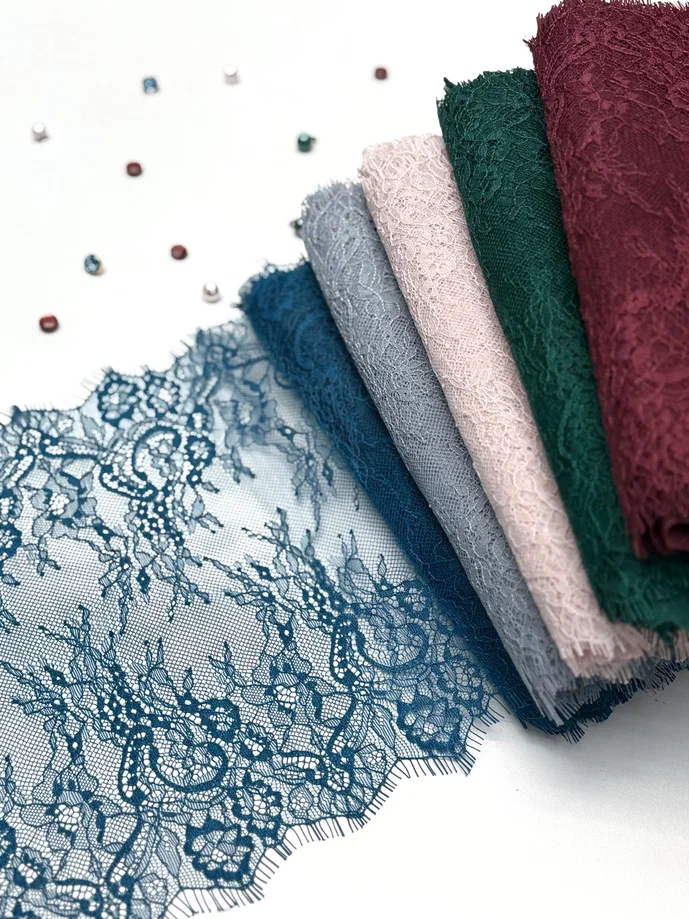 Кружево шантильи #24 23см 1