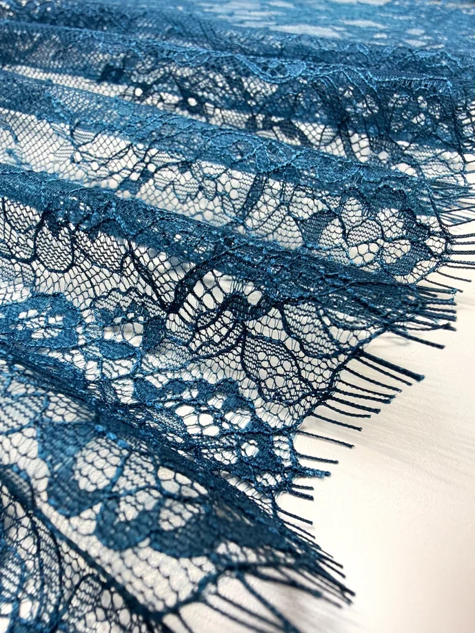 Кружево шантильи #24 23см 2