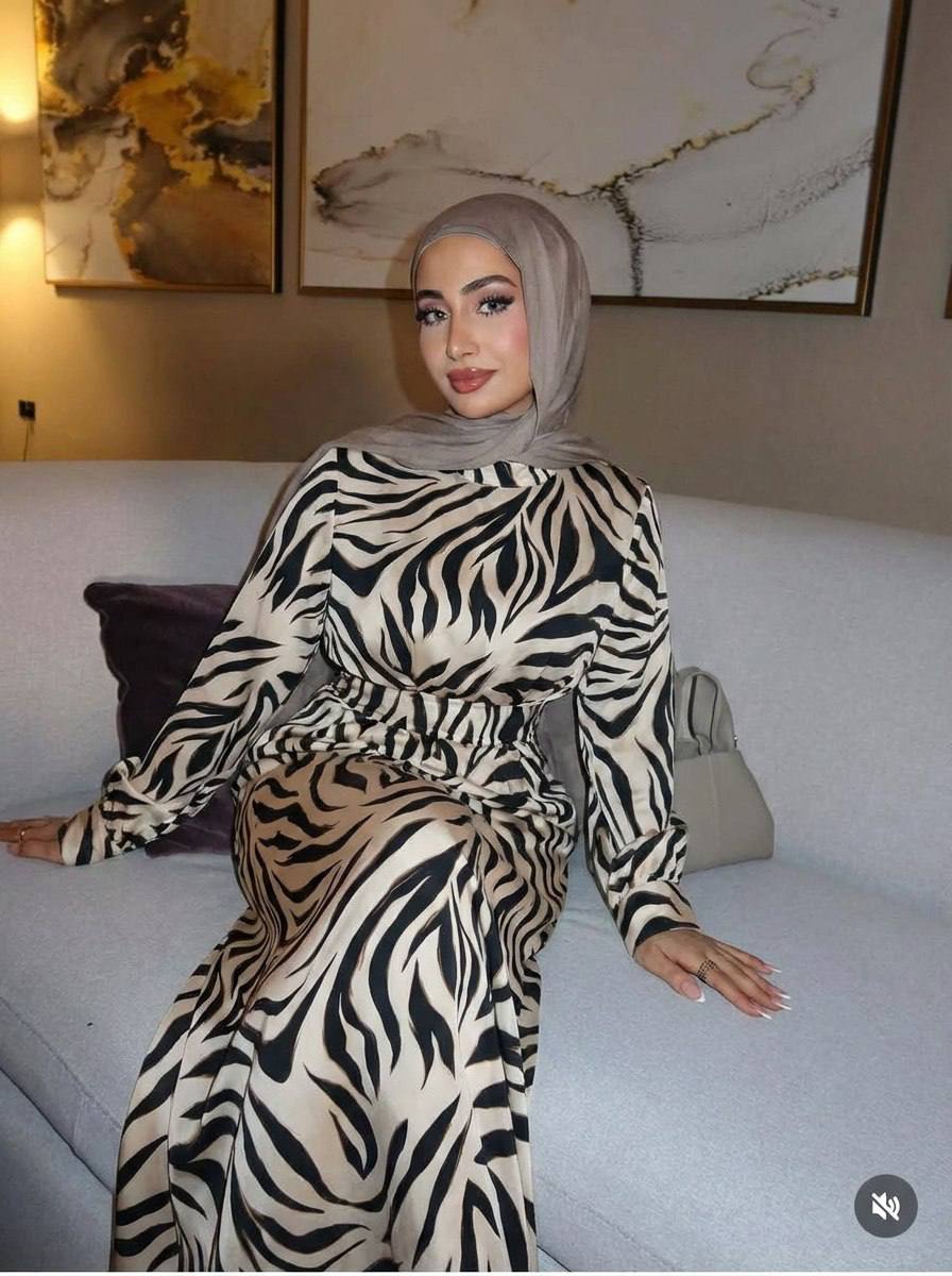 Абстрактные волны photo_2026-02-12_11-54-32