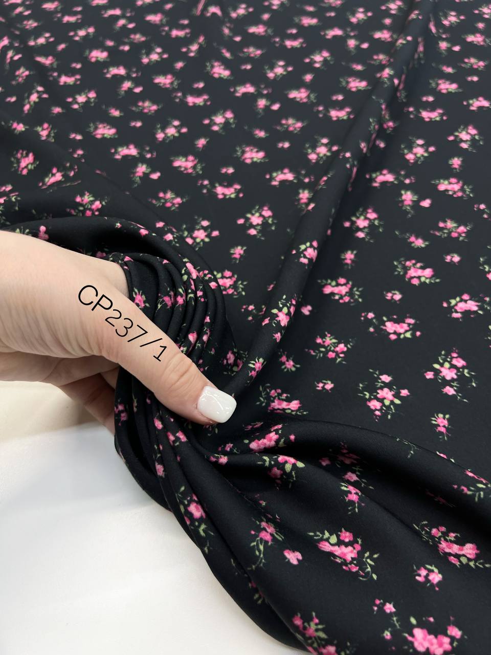 Розовые букеты photo_2026-02-12_14-30-34