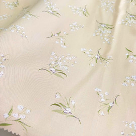 на кремовом photo_2026-02-20_14-32-37