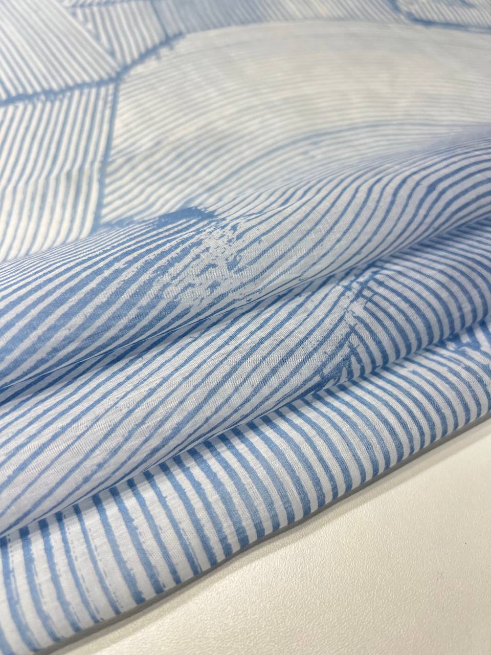 голубая на айвори photo_2026-02-26_13-55-57