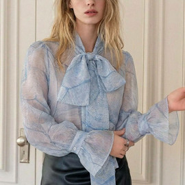 голубая на айвори photo_2026-02-26_14-10-06