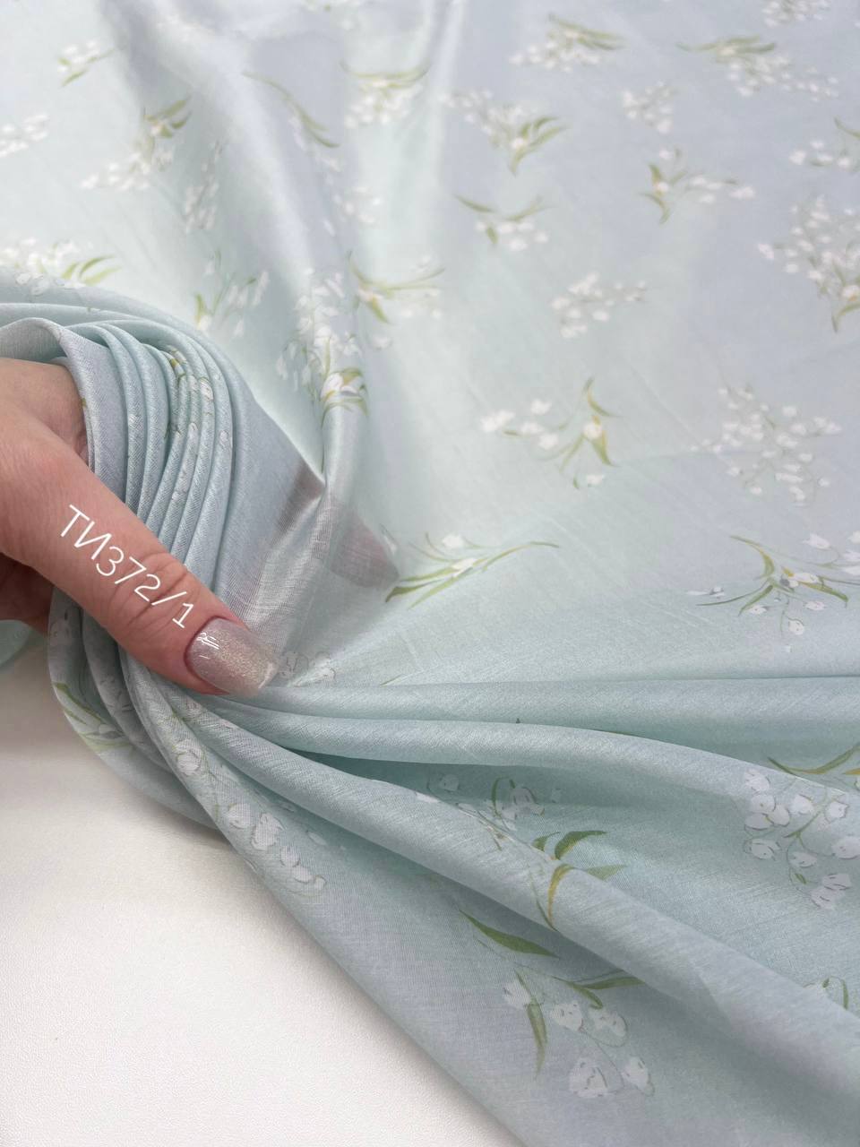 на серолиловом photo_2026-03-02_19-40-19