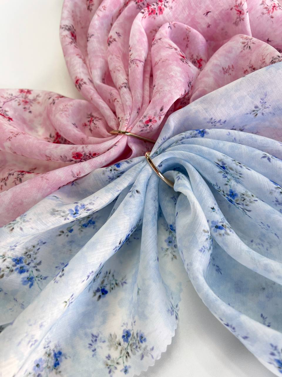 синие на белоголубом photo_2026-03-16_18-03-14