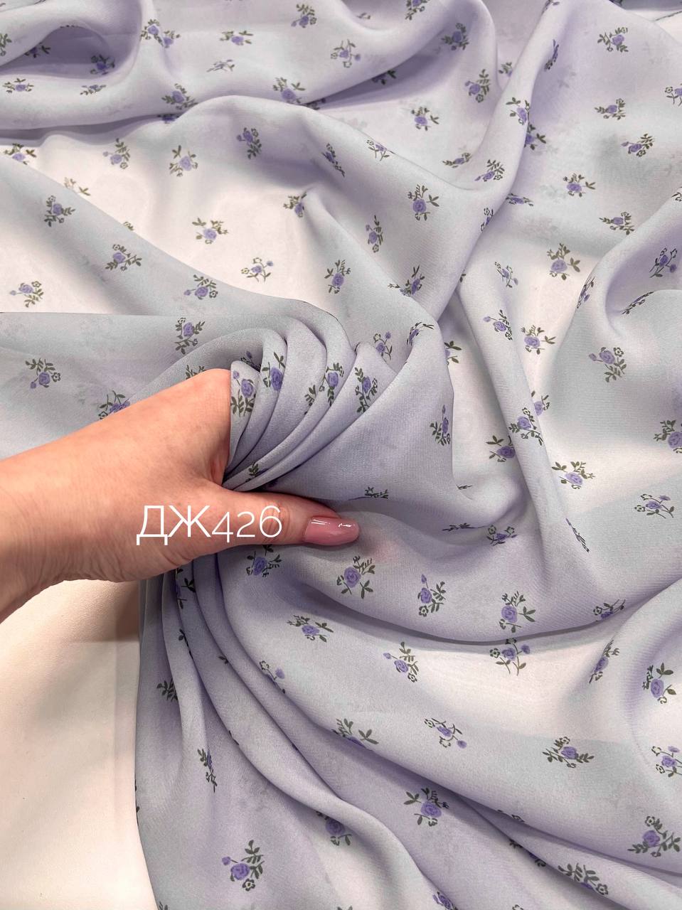 на голубом photo_2026-03-16_18-45-39