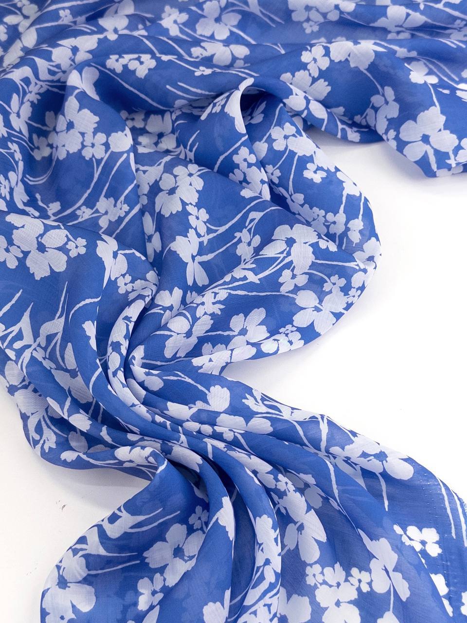 на чёрном photo_2026-03-17_10-26-16