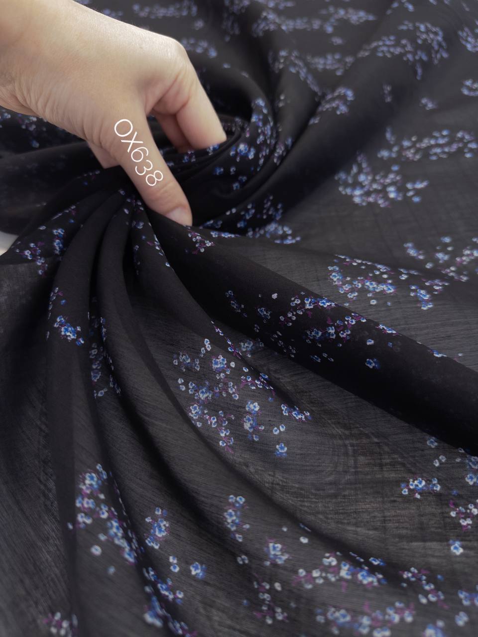 на чёрном photo_2026-03-18_16-47-30