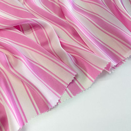 на кремовом photo_2026-03-26_13-43-55