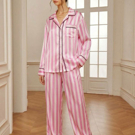 на кремовом photo_2026-03-26_13-43-58