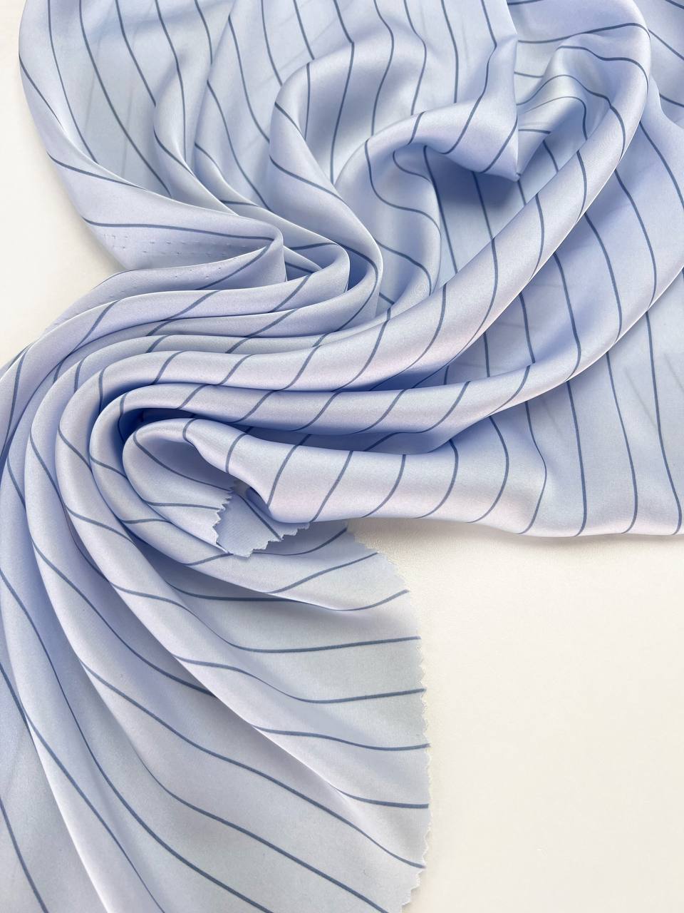 сиреневые на розовом креме photo_2026-03-30_12-13-52