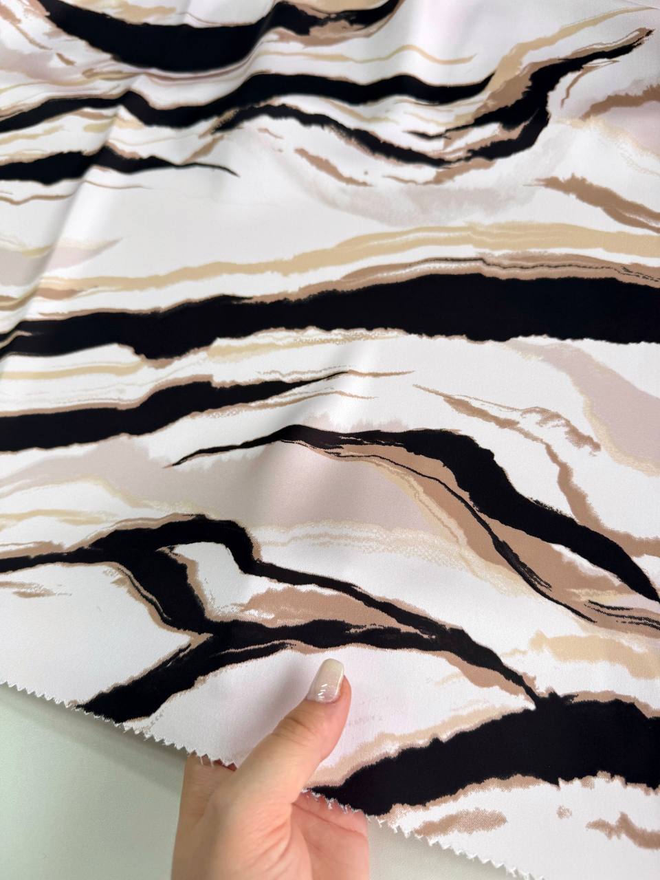 кремово-чёрная photo_2026-04-06_12-39-35 (3)