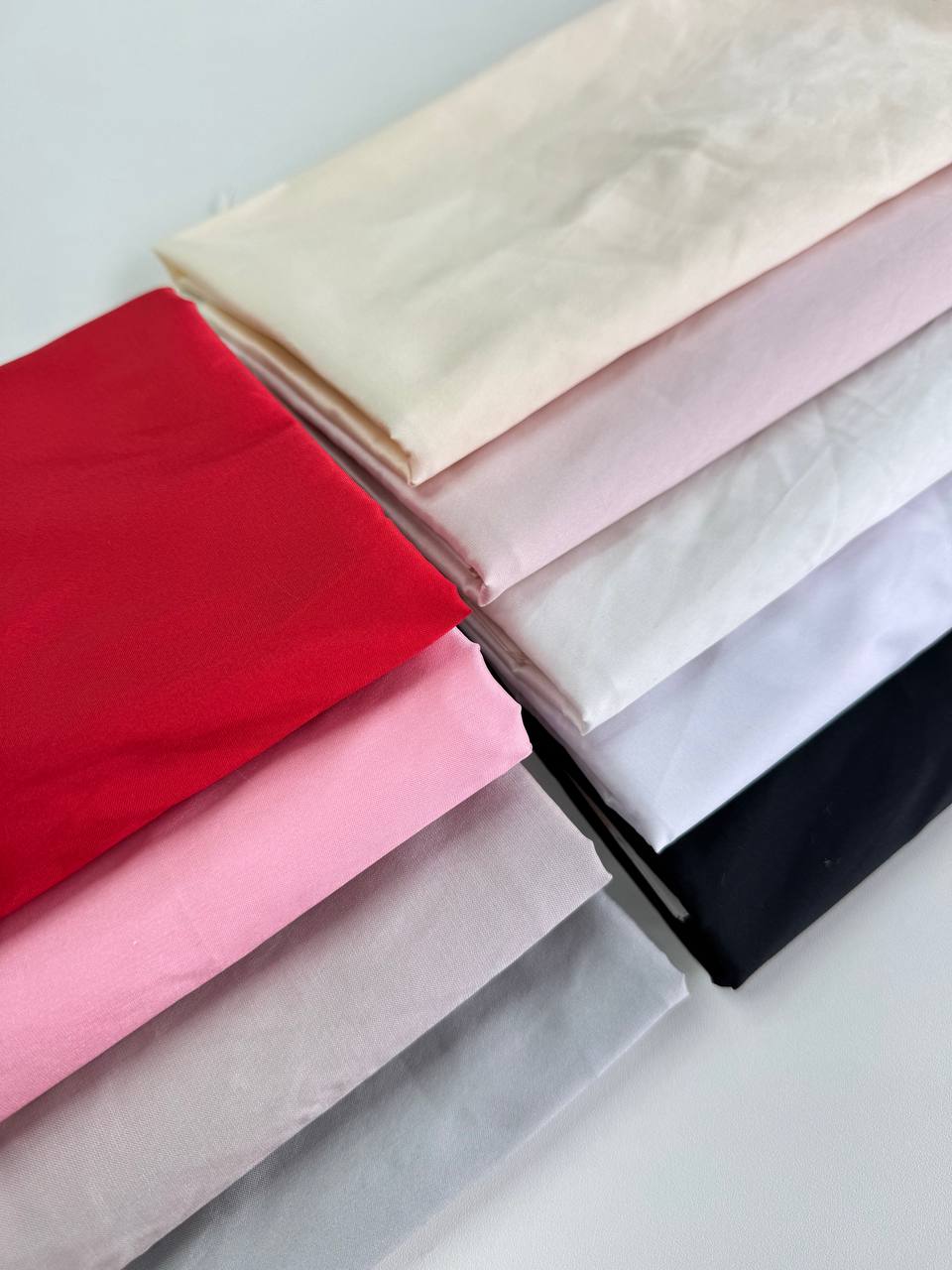 светло серый photo_2026-04-06_16-20-31