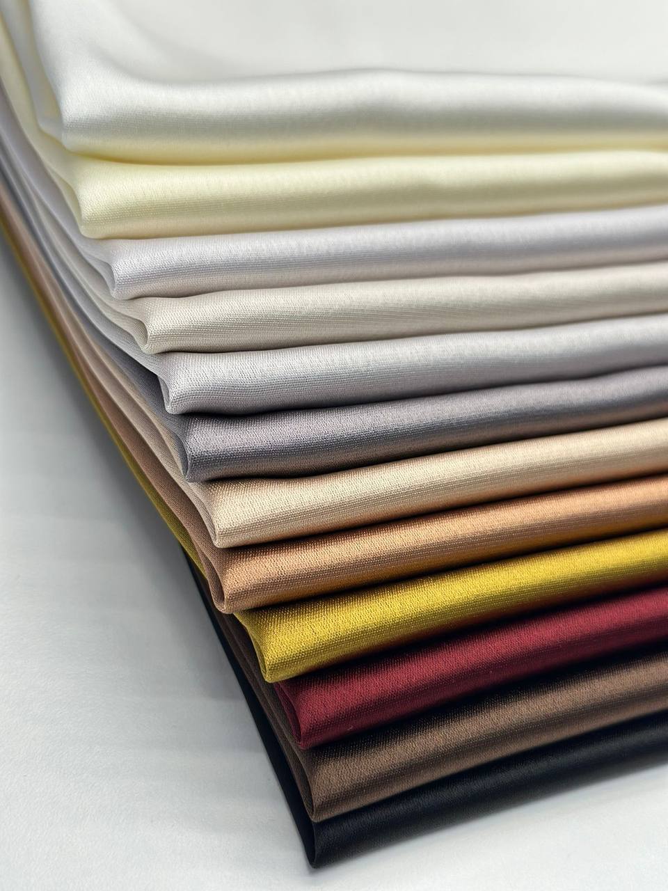 CLATTER photo_2026-04-09_15-23-32 (2)