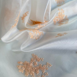 персик/крем photo_2026-04-13_11-53-46