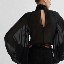 SHELLA photo_2026-04-23_14-31-03 (2)