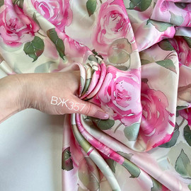 крупные акварельные бутоны photo_2026-03-13_19-29-52