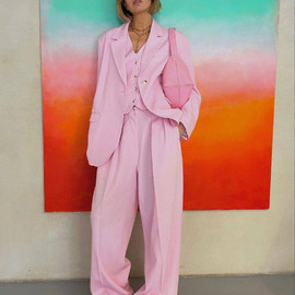 Мята 0ae3017a-59dd-4e09-9dae-344f0a73e057