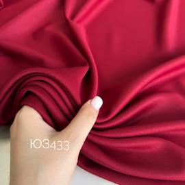 бордо 214cb55f-5229-4947-a0e3-9d5b1c178013