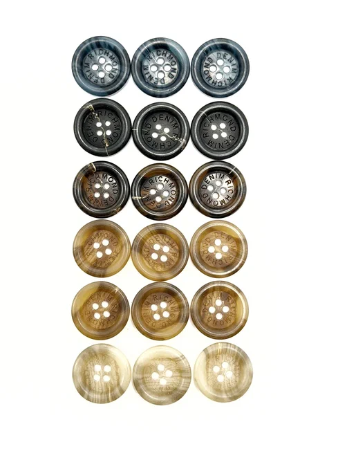 Пуговица 32L 1